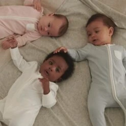 Clever Zip Romper -Baby Clothing Shop 2021 07 05 BabyMori D1 S3 core zip sleepsuits 006 1 web 02138639 979f 42cb ace7 e1d31b8d5f0c