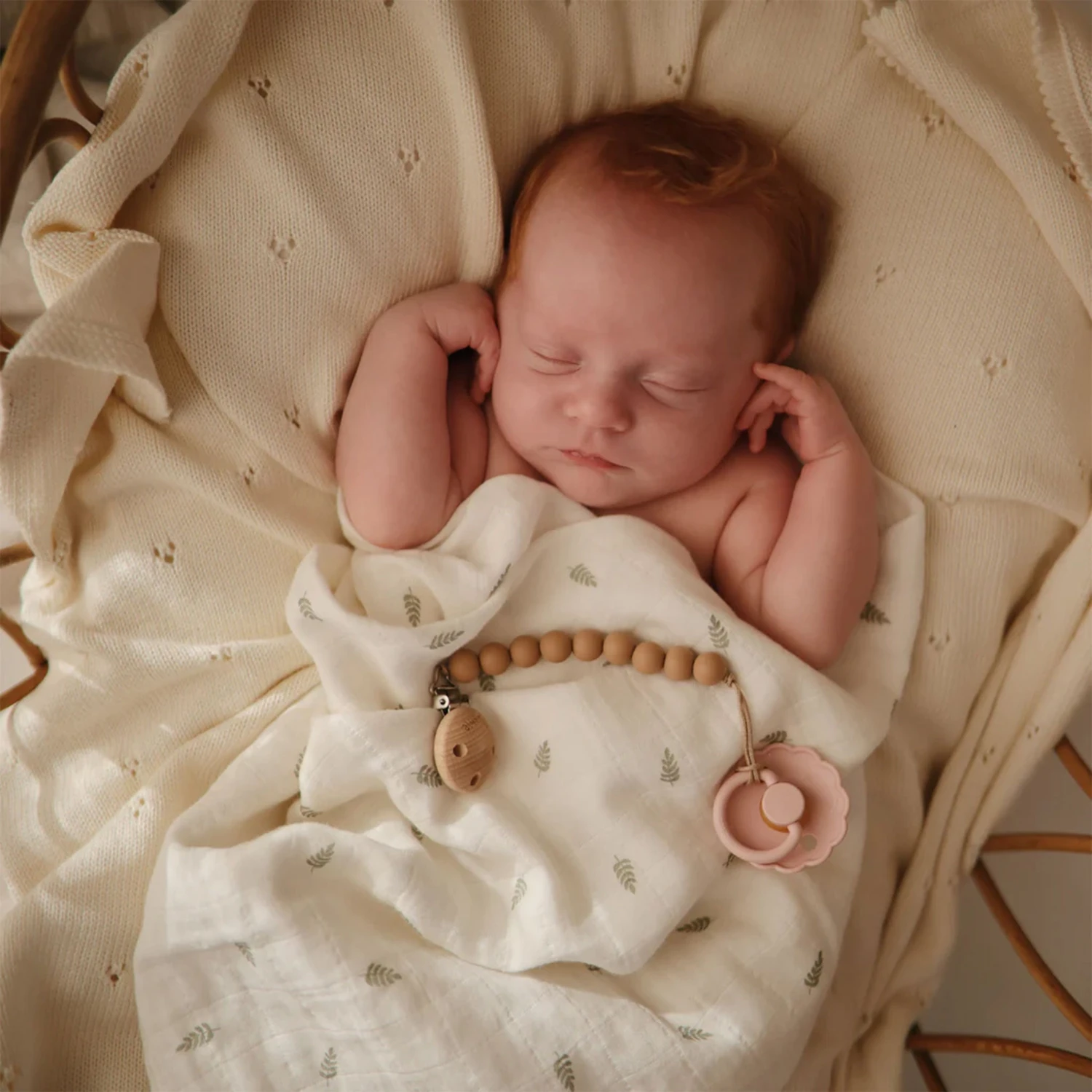 Frigg Daisy Natural Rubber Pacifier 2 Pack 6 Frigg Daisy Natural Rubber Pacifier 2 Pack - Image 4