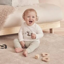 Panda Print Long Sleeve Tee -Baby Clothing Shop PANDAT SHIRT LEGGINGSOUTFIT 117 66b64838 de38 4d4c 8c04 b4fd87f8c7bc