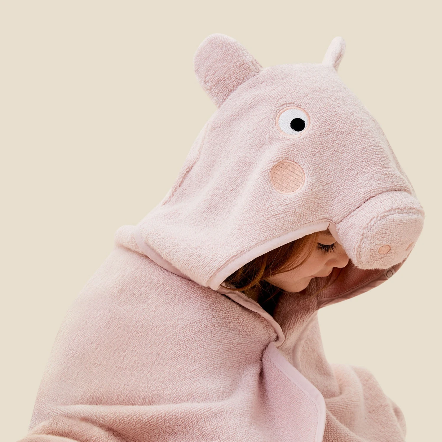 Peppa Pig Hooded Baby & Kids Bath Towel 7 Peppa Pig Hooded Baby & Kids Bath Towel - Image 5