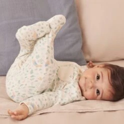 Peter Rabbit Clever Zip Baby Pajamas -Baby Clothing Shop Peter Rabbit Print Zip Up Sleepsuit 821