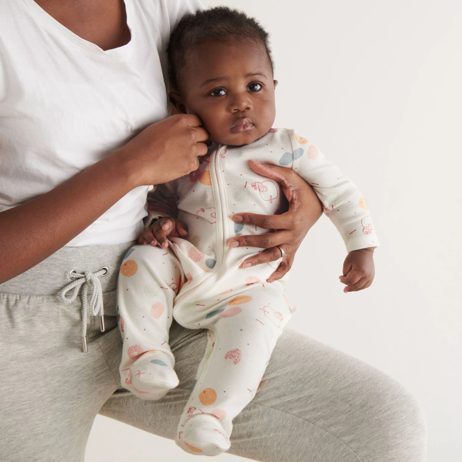 The Very Hungry Caterpillar Clever Zip Baby Pajamas 4 Pack 5 The Very Hungry Caterpillar Clever Zip Baby Pajamas 4 Pack - Image 3