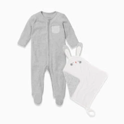 Zip Baby Pajamas & Comforter Set