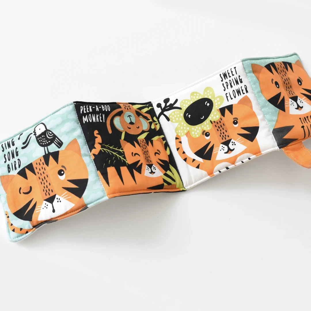 Wee Gallery Tiptoe Tiger Soft Cloth Book 6 Wee Gallery Tiptoe Tiger Soft Cloth Book - Image 4